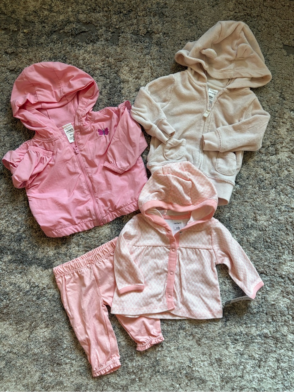 Baby Girl Clothes Lot 26 Pieces NB, 0-3, 3-6 Months - Picture 8 of 8